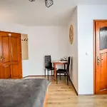 Znana - Komfortowe 200 M Od Krupowek Bed and Breakfast 3*