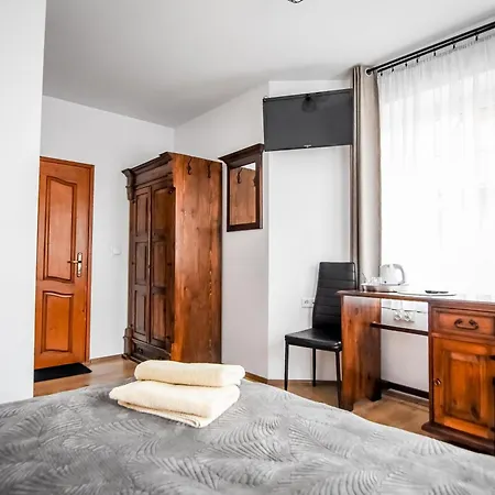 לינה וארוחת בוקר Znana - Komfortowe 200 M Od Krupowek