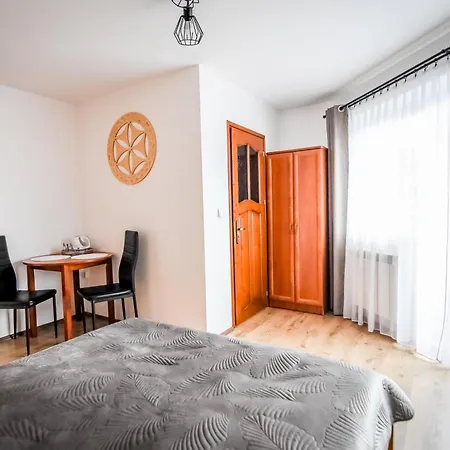 Nocleg ze śniadaniem Znana - Komfortowe 200 M Od Krupówek Zakopane