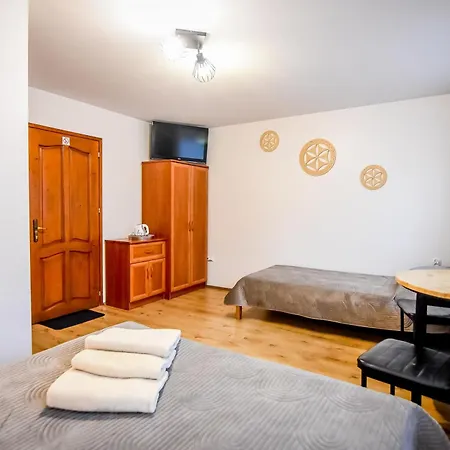 לינה וארוחת בוקר Znana - Komfortowe 200 M Od Krupowek