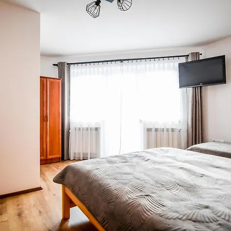 Znana - Komfortowe 200 M Od Krupowek זקופאנה