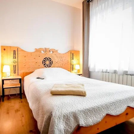 Znana - Komfortowe 200 M Od Krupowek 자코파네