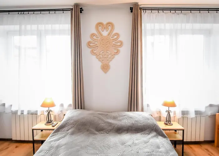 Znana - Komfortowe 200 M Od Krupowek Oda ve Kahvaltı 3*