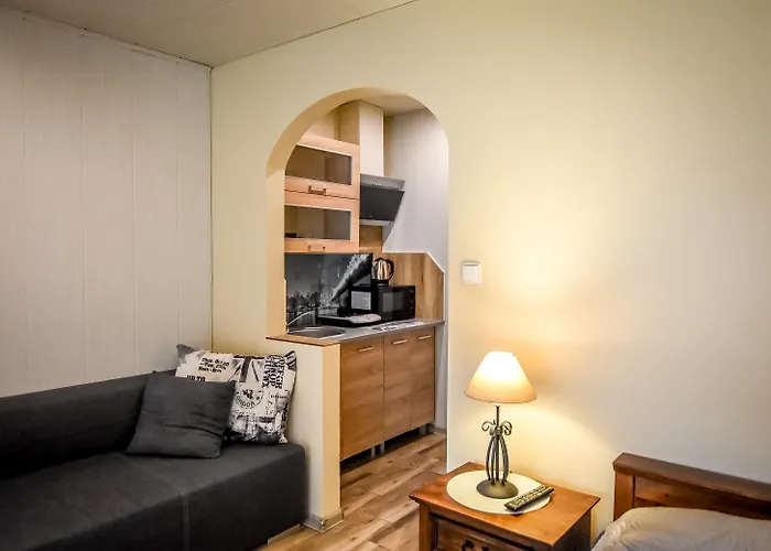 Oda ve Kahvaltı Znana - Komfortowe 200 M Od Krupowek 3*